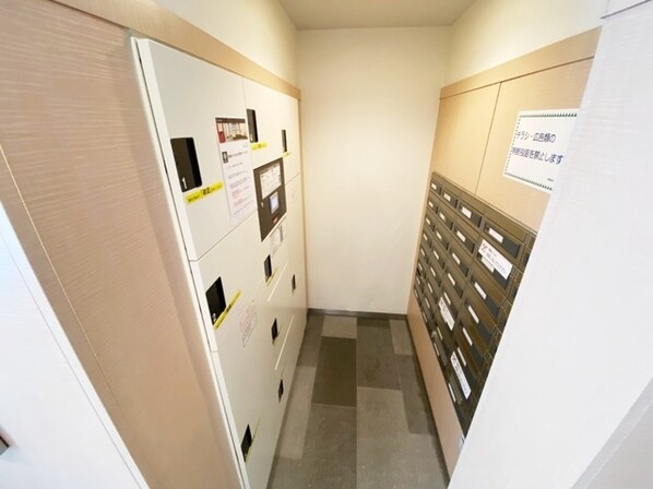 コンフォリア駒澤の物件内観写真